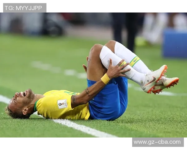 足球明星频繁受伤的背后原因与影响分析